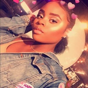 Meet your Posher, Caché